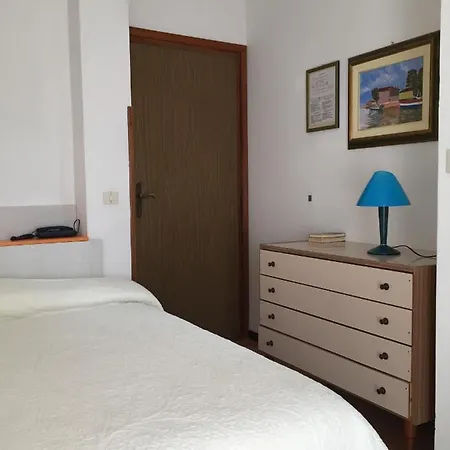 Halifax מלון לידו די ג'סולו