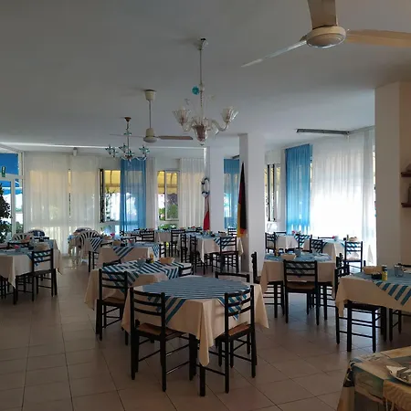 Halifax Hotel Lido di Jesolo