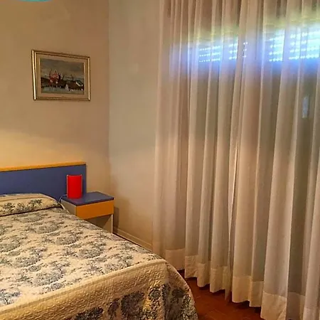 Hotel Halifax 3*
