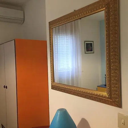 Halifax Hotel 3*