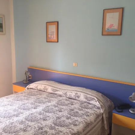 Ξενοδοχείο Halifax 3*