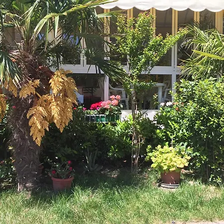 Halifax Szálloda Lido di Jesolo